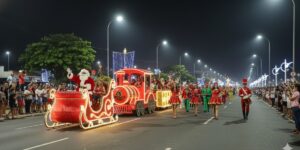 Projeto em três etapas transformará o fim de ano com ações sociais, decoração e a criação da Vila de Natal no centro da cidade.